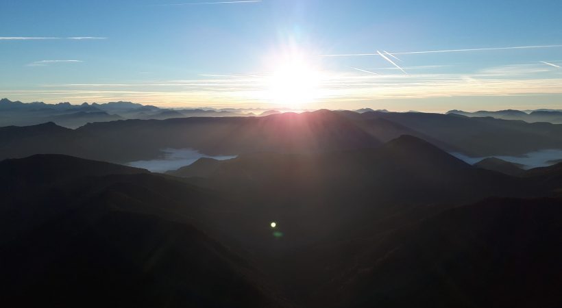 Zonsopgang boven de Trois Becs